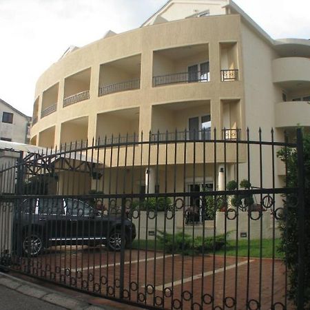 Apartmani Mirenza בודווה מראה חיצוני תמונה
