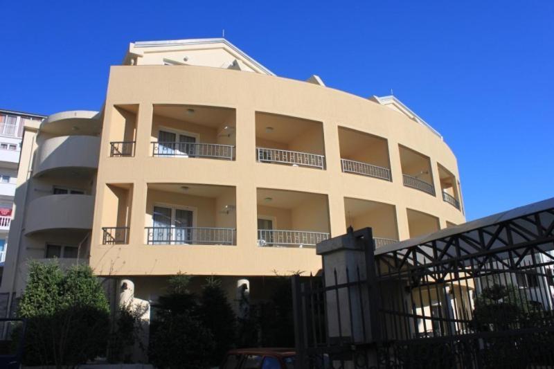 Apartmani Mirenza בודווה מראה חיצוני תמונה